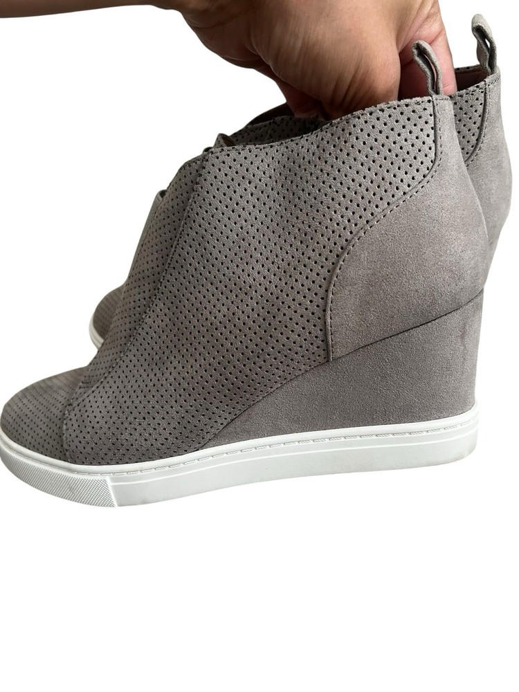 Linea Paolo Wedge Sneaker Gray Size 7 Platform Shoes Bootie Suede