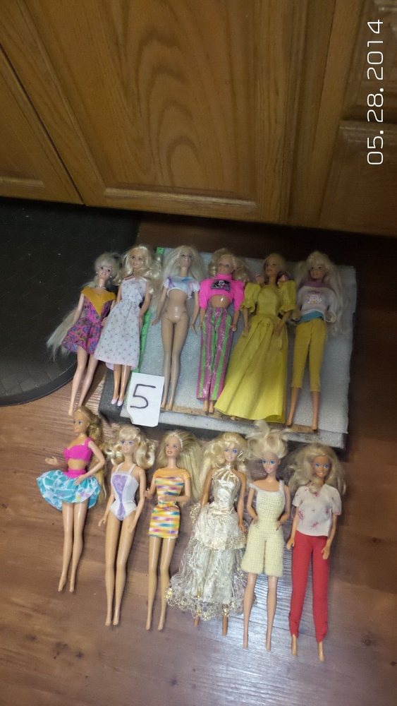 LOT OF 12 VTG & MODERN Mattel Blonde Barbie  DOLLS  WITH CLOTHES #5