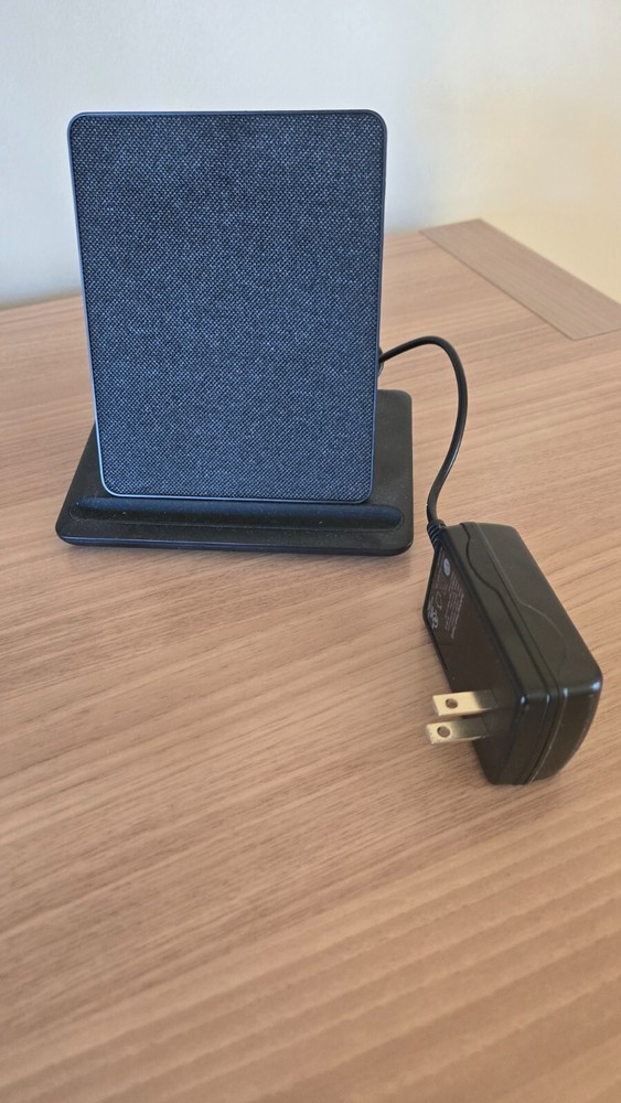 Wireless Charging Dock Compatible with Kindle Paperwhite Signature Edition