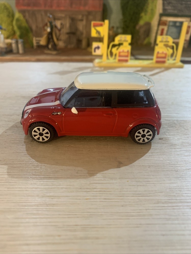 Bburago Mini Cooper S 1/43 Scale - Excellent Condition
