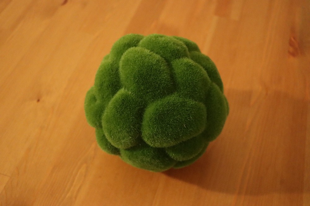 Flower Grass Ball for Hanging plant or aquarium, NWT, unused