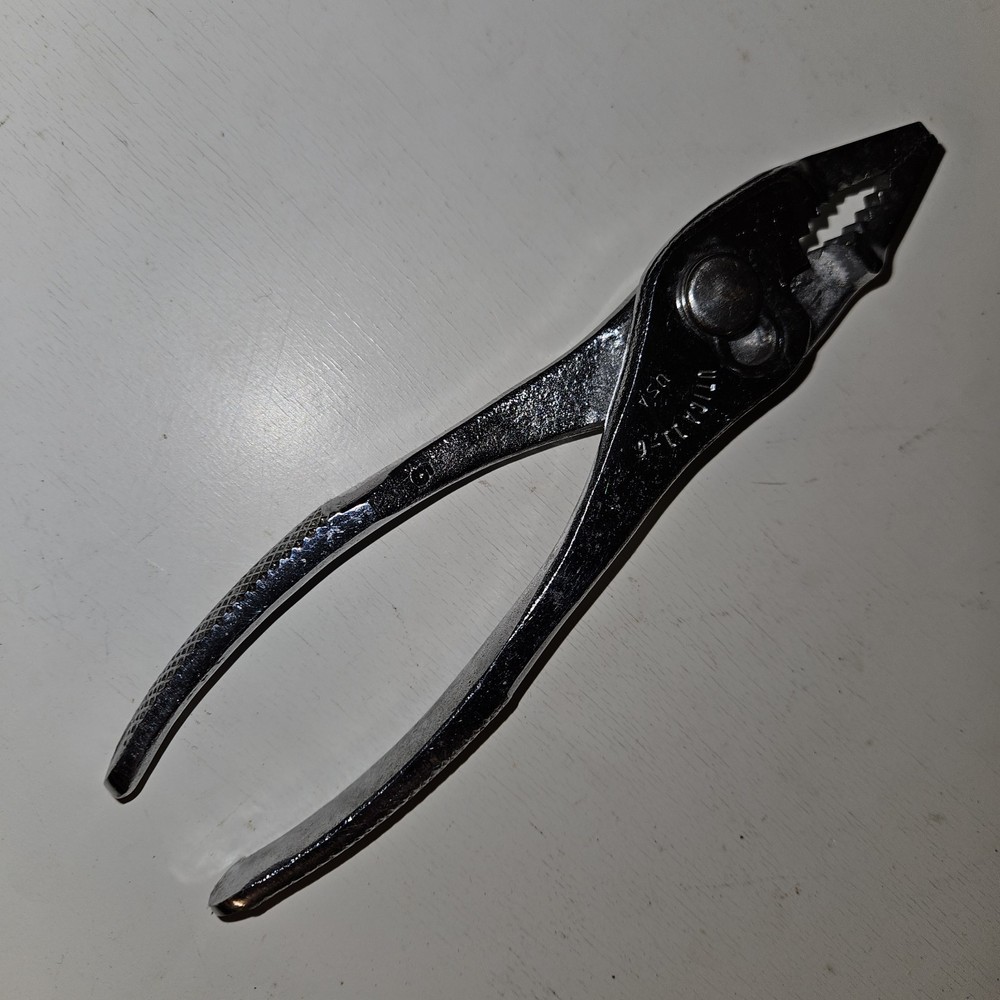 Vintage Utica 7-6 slip-joint pliers, USA, very good condition