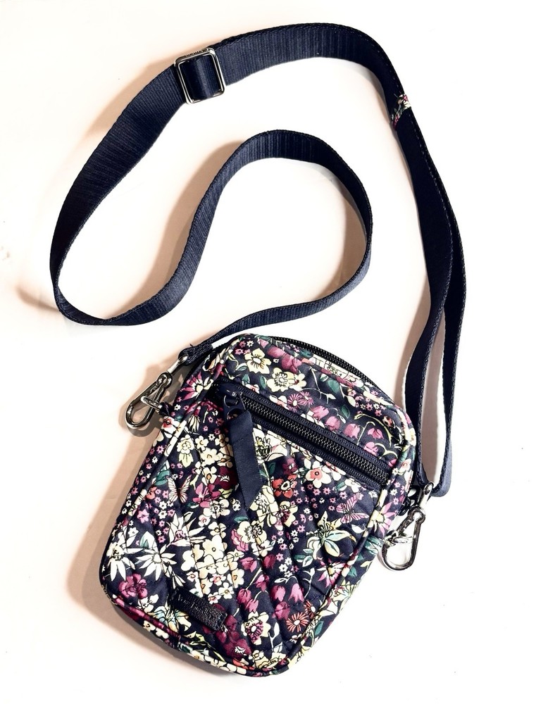 Vera Bradley Crossbody Purse Zipper Black Floral Quilted Mini Hipster Adjustable