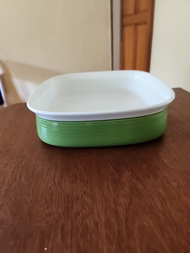 Corning Ware Etch Green 9 in. Square Casserole