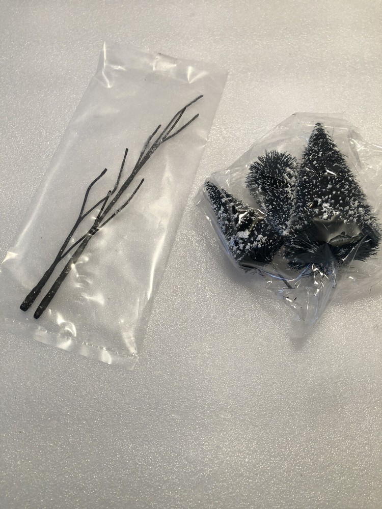 Lemax 2001 Trees Only Animated Hockey Game Parts #14664 Village Collection