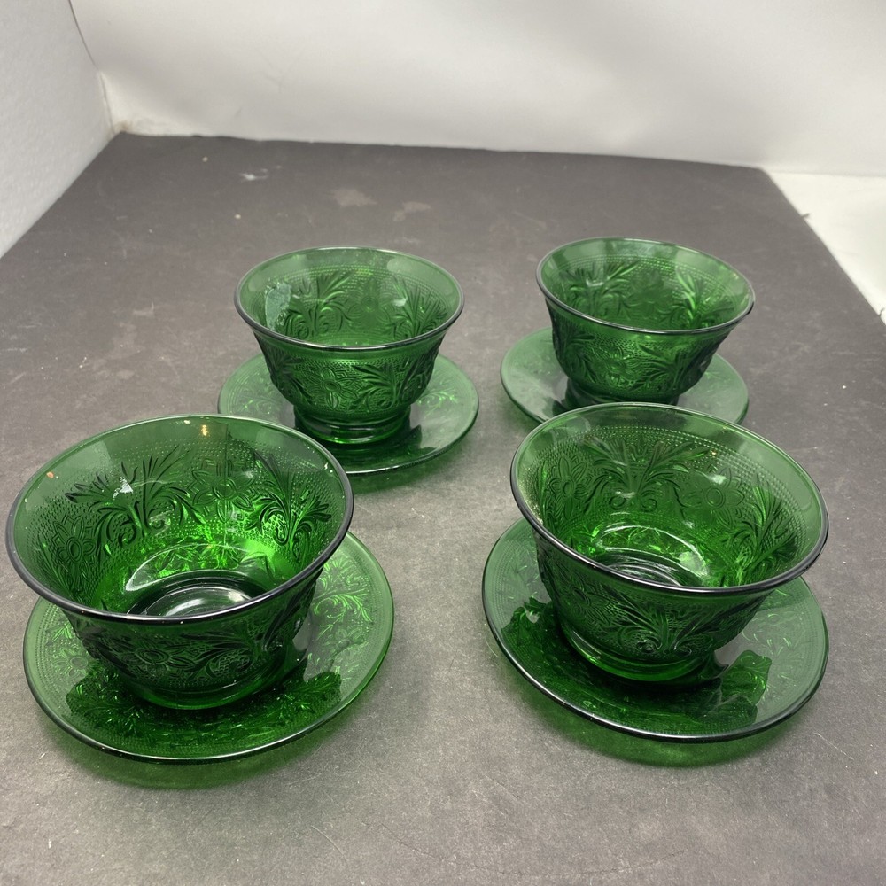 4 Sandwich Forest Green Custard Cup & Saucer Anchor Hocking  Depression Glass