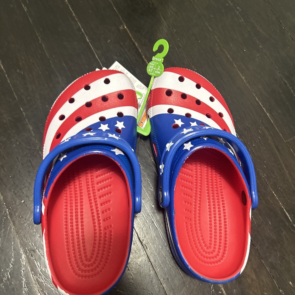 Man's Casual Shoes Crocs Classic American Flag Clog Men Size 4 Women Size 6