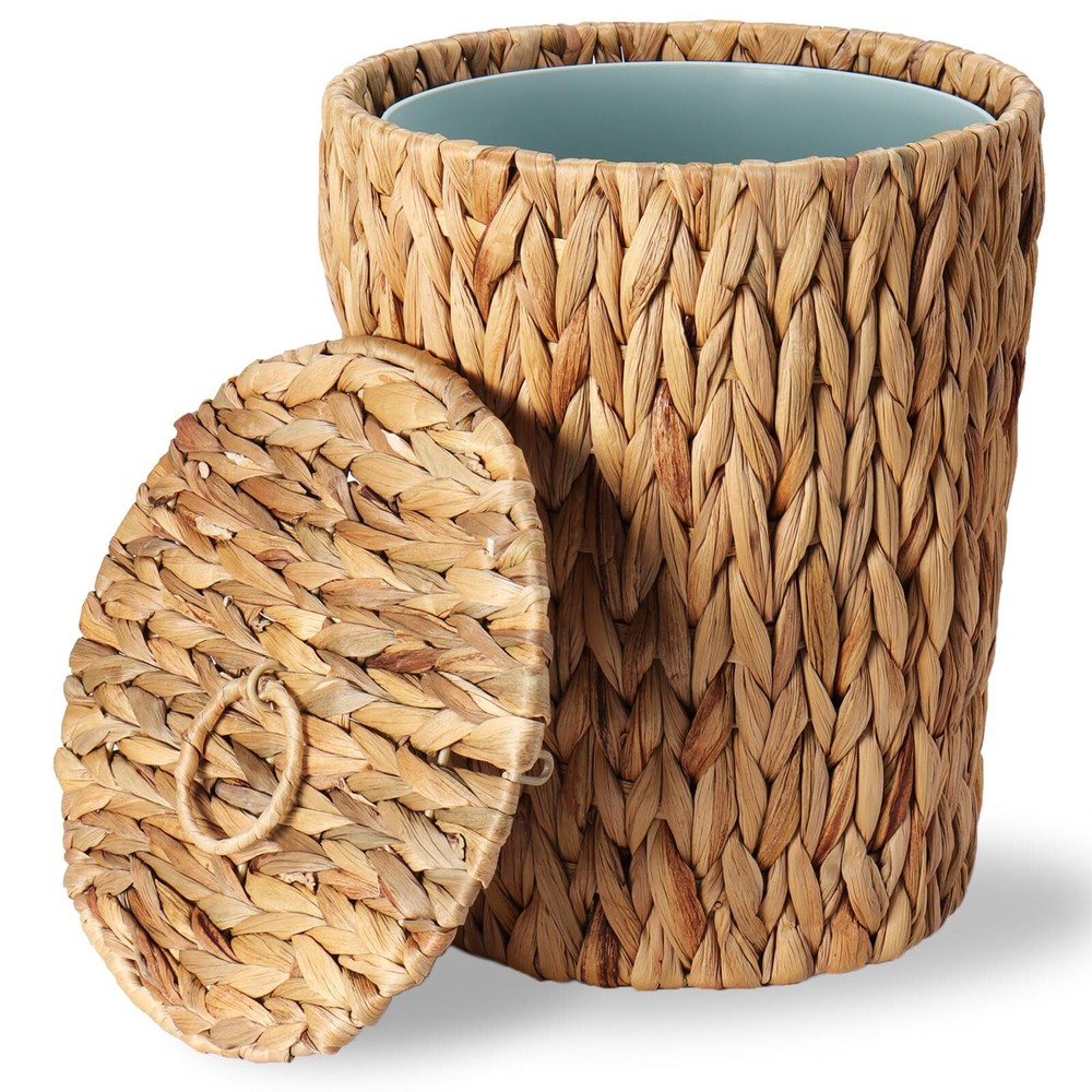Wicker Waste Basket with Lid and Liner - Small Wicker Trash Can for Bedroom, ...