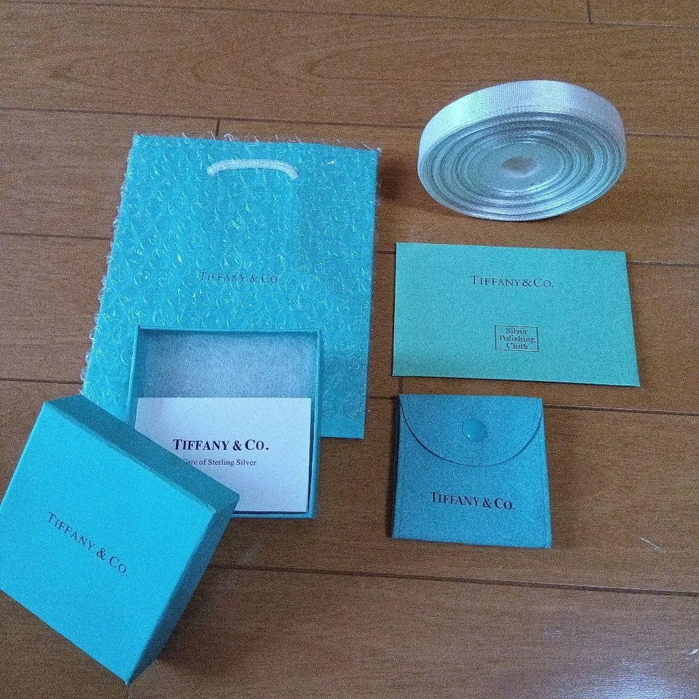 Tiffany blue storage box with travel pouch ribbon and dust cloth gift case MZMR