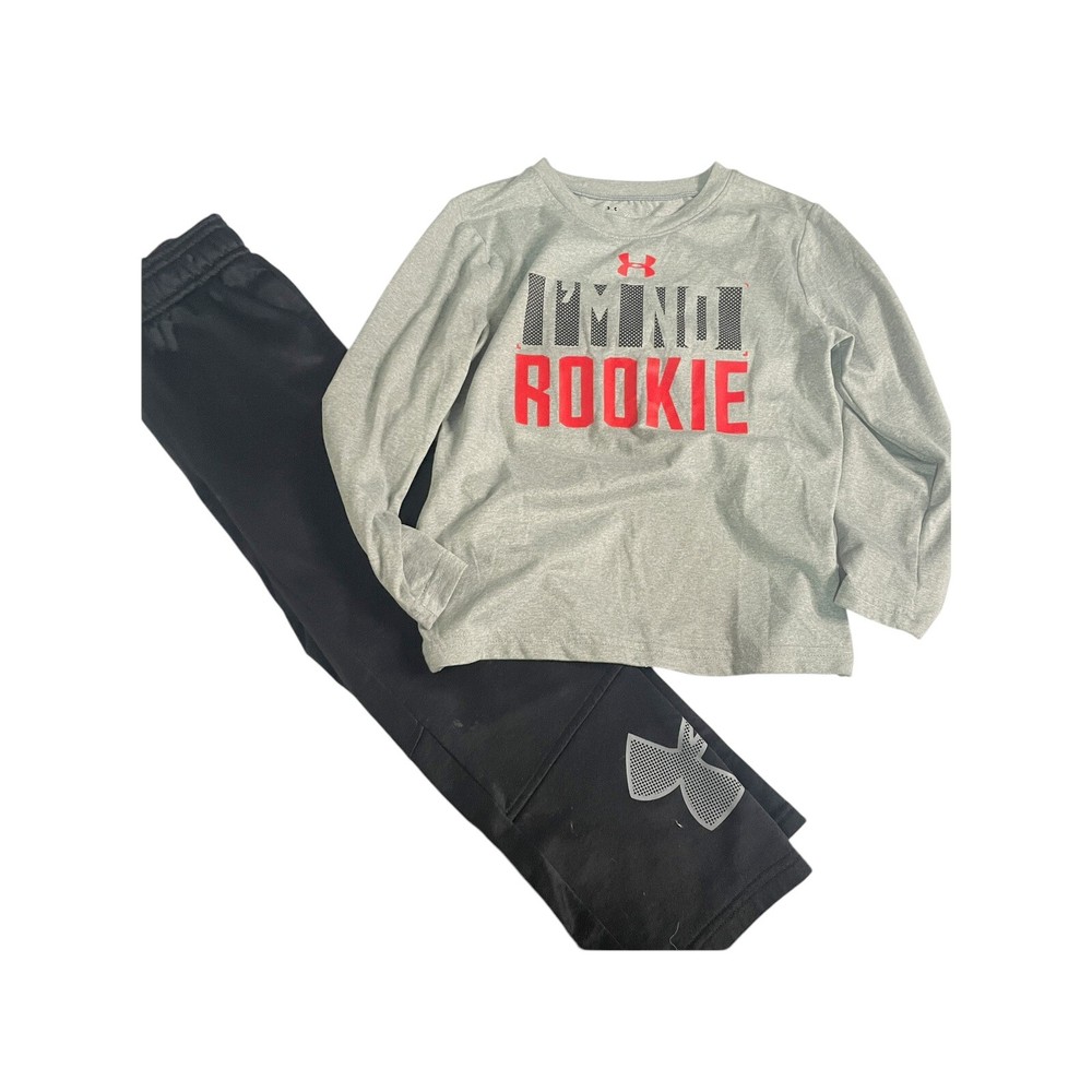 Under Armour Boys Size 5 Athletic Pants Gray Top 2 Piece Set Black Sporty