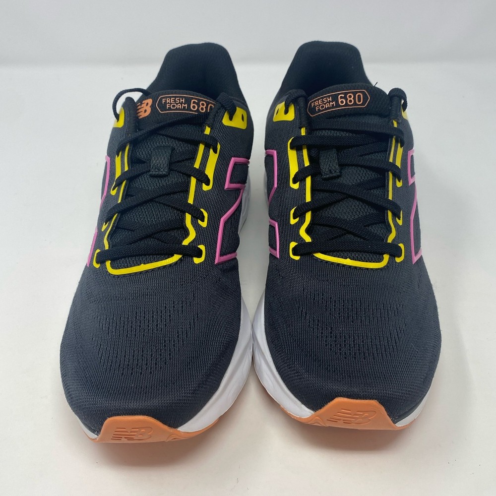 New Balance Fresh Foam 680 v8 Women’s 11 B - Black/Phantom/Real Pink