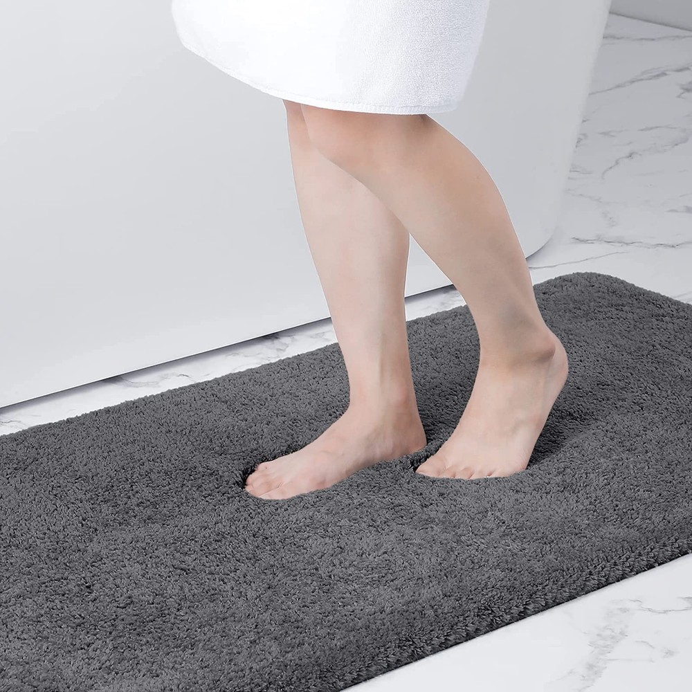 Soft Absorbent Shaggy Bathroom Rug Mat with Non-Slip Plush Design