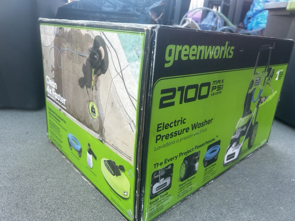 Greenworks 2100 PSI 1.2-GPM Cold Water Electric Pressure Washer