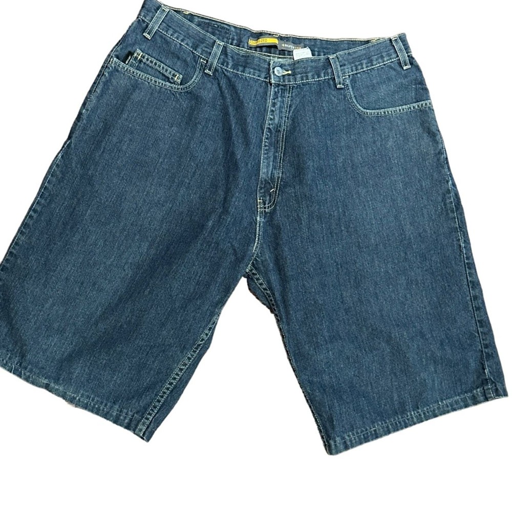 Vintage Levi's SilverTab Oversized Shorts in a Mens size  38 x 13”
