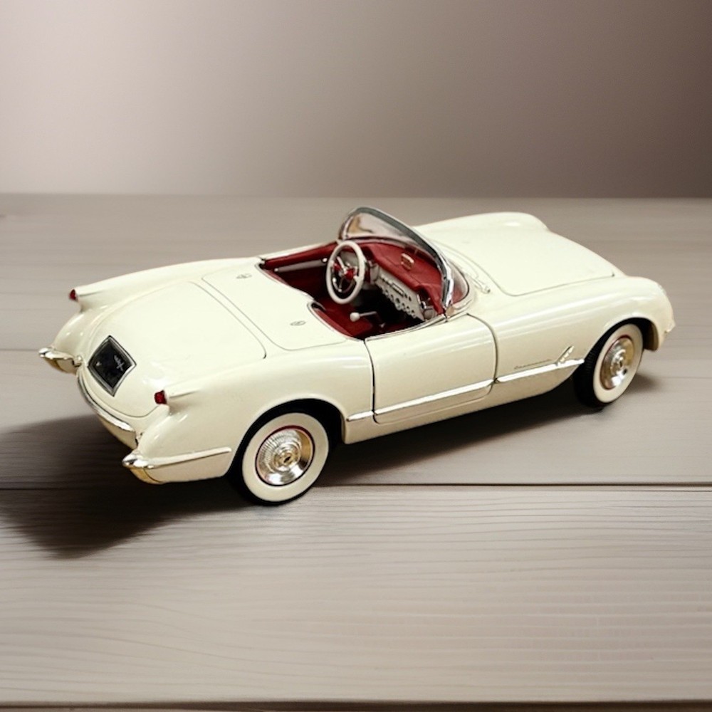 Vintage Die Cast Franklin Mint 1953 Chevrolet  Corvette Car 1:24 Scale 1989