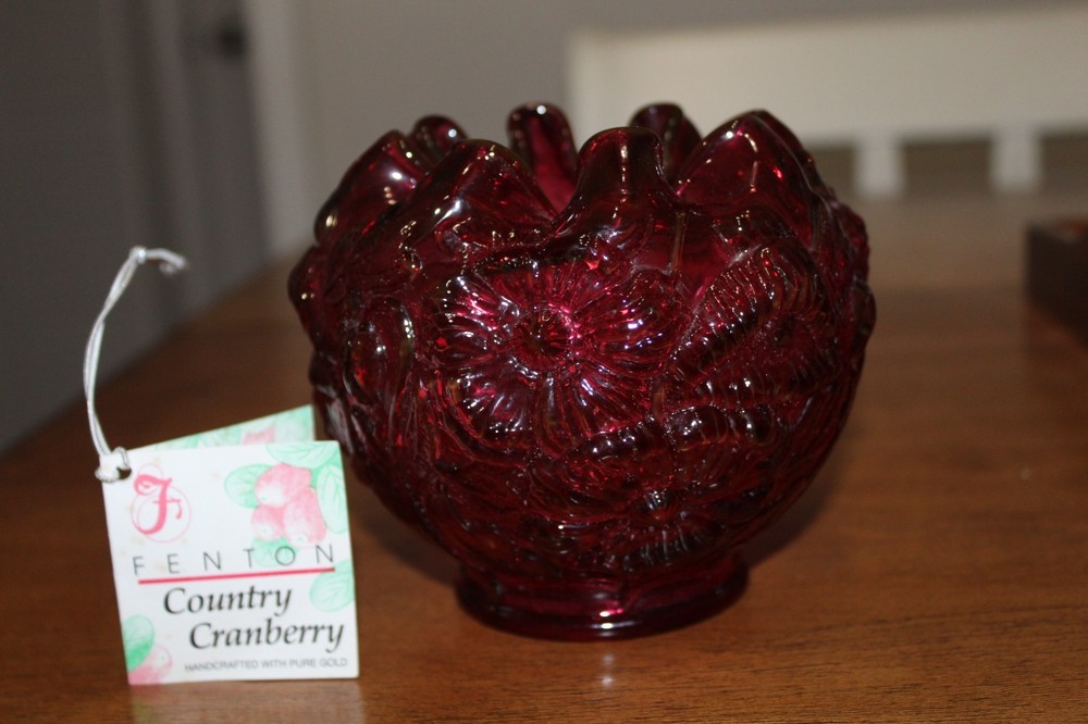 Vintage 1970 Fenton Cranberry Red Poppy 4 3/4” Ruffled Edge Rose Bowl Vase L@@K!
