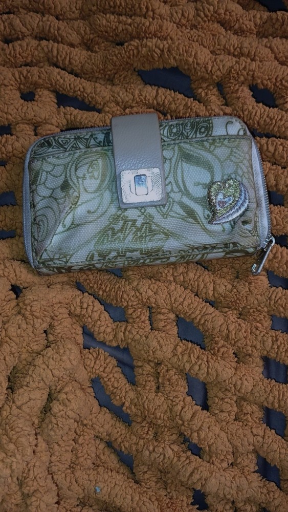 Sakroots Floral Zip-Around Wallet Beige Green Women's Credit Card Folding