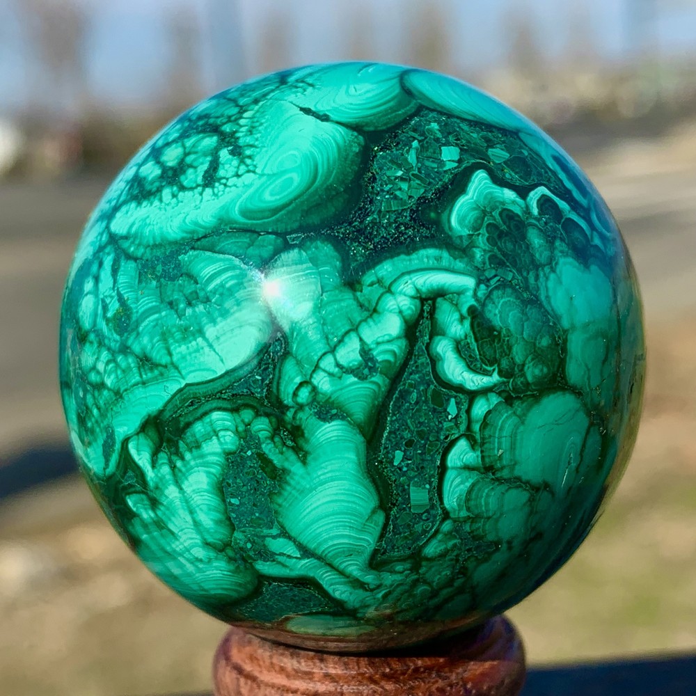 129G Natural glossy Malachite ball transparent cluster rough mineral sample