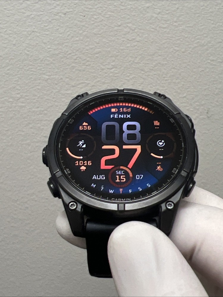 Garmin Fenix 8 AMOLED 47mm Slate Gray GPS Smartwatch with Black Silicone Band - Excellent Condition