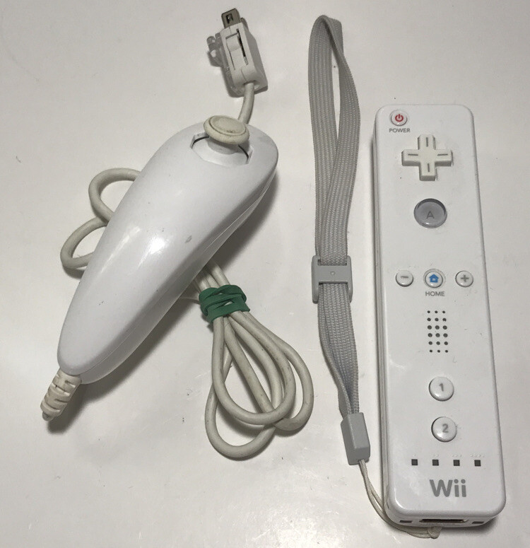 Official Nintendo White Wii Remote Controller & Nunchuck OEM Wii Mote Bundle