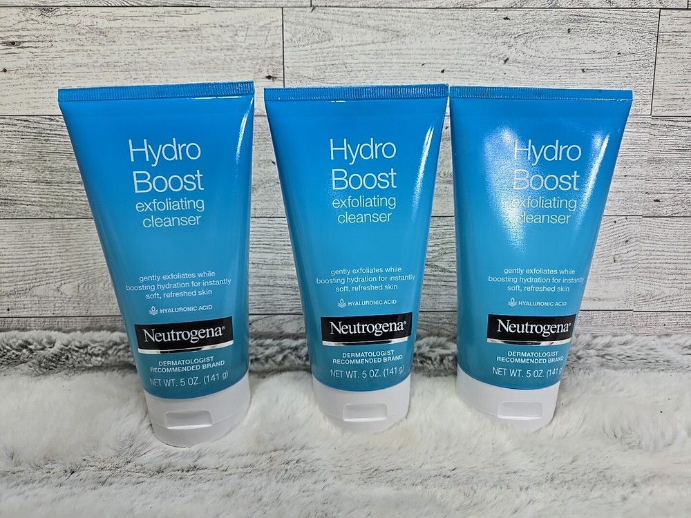 Neutrogena Hydro Boost With Hyaluronic Acid Exfoliating Cleanser 5 oz LOT OF 3