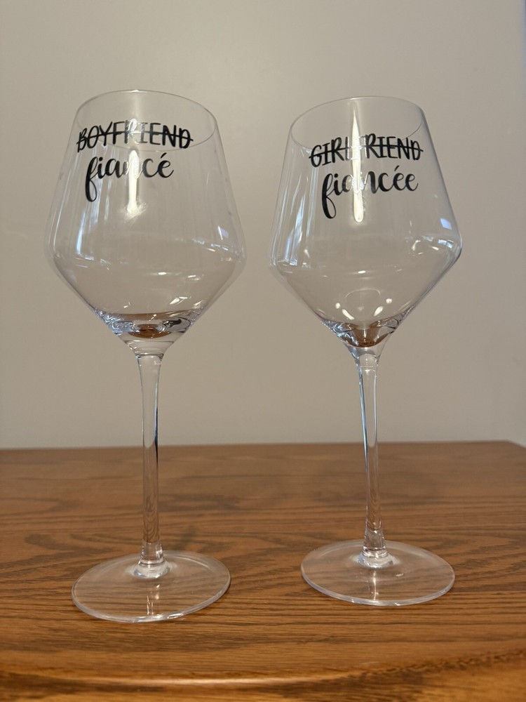 Engagement Wine Glass Boyfriend Girlfriend Fiance Fiancee 2 Glasses