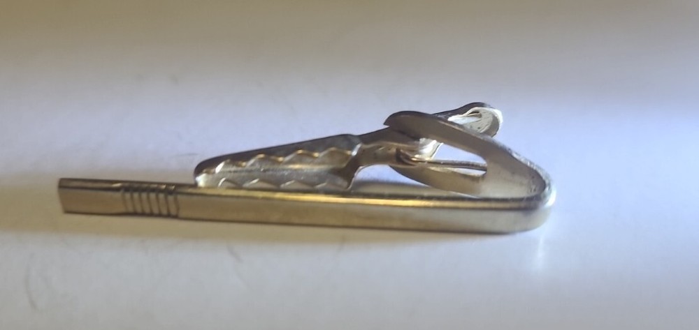 Vintage Goldtone Tie Bar for Men 1.5 Inch Classic Retro Style