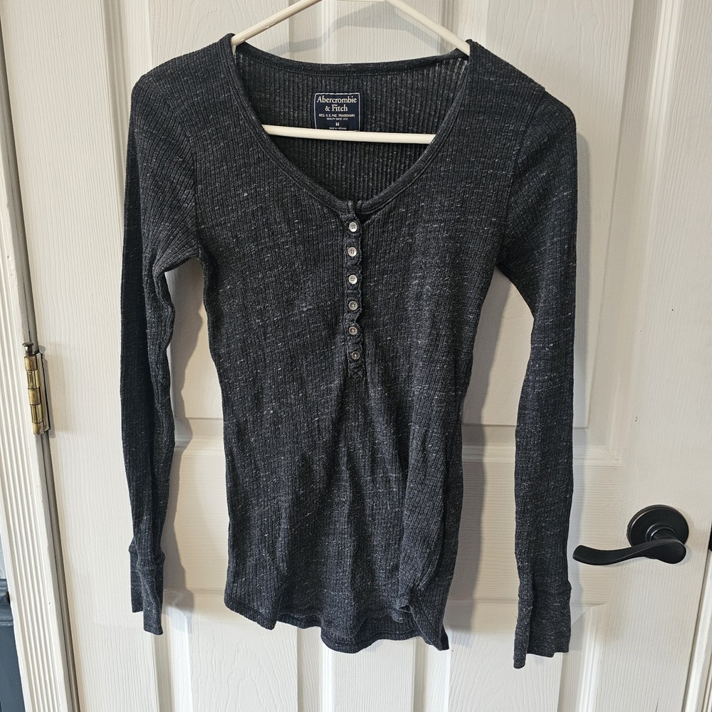 Y2K Abercrombie & Fitch Gray Ribbed Knit Long Sleeve Henley Size M Woman's