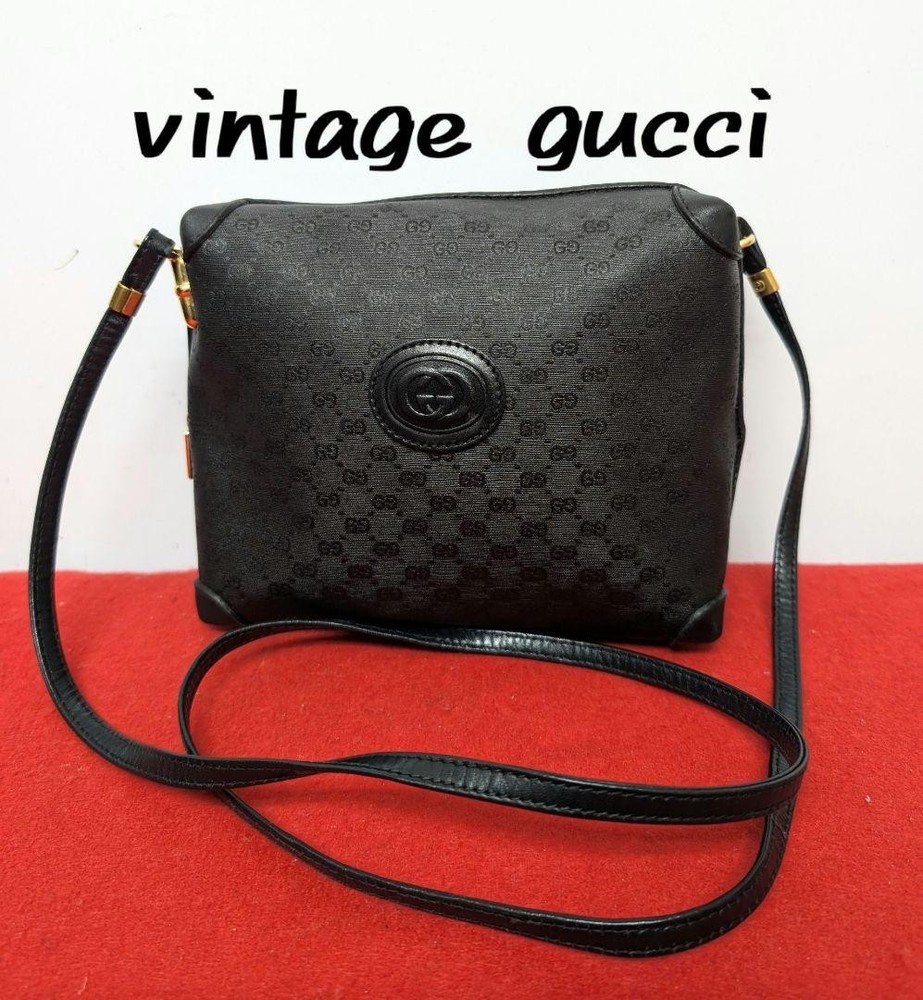 Gucci Micro GG black shoulder bag pochette excellent condition  