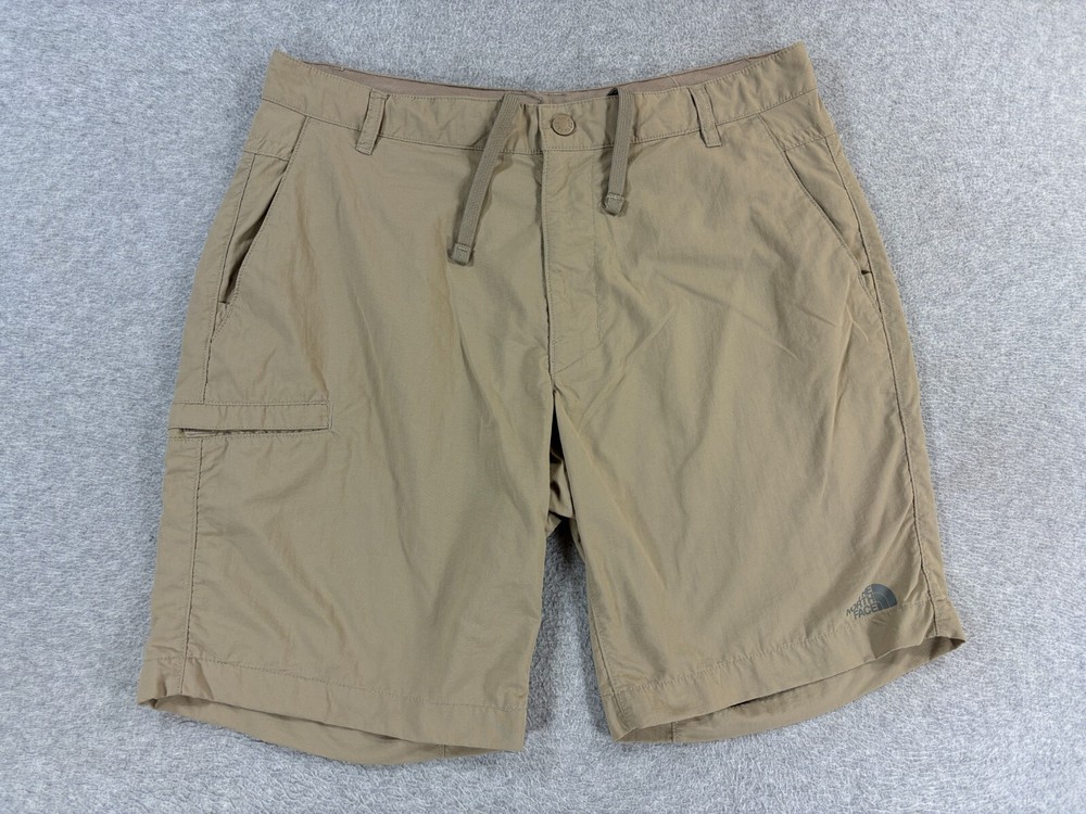 The North Face Men's 36 Tan 10-Inch Nylon Hiking Travel Shorts