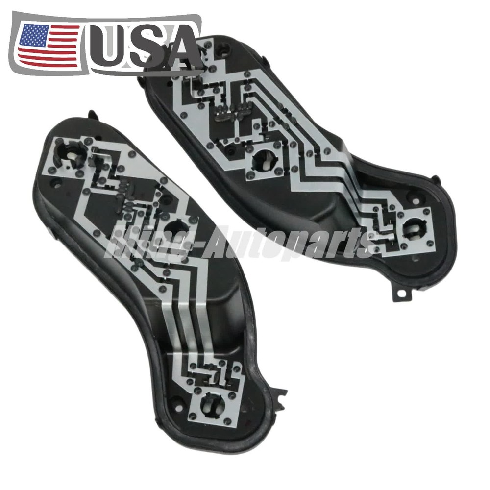 Left+Right For 2012-2019 Nissan Versa Pair NEW Rear Taillight Socket Assembly