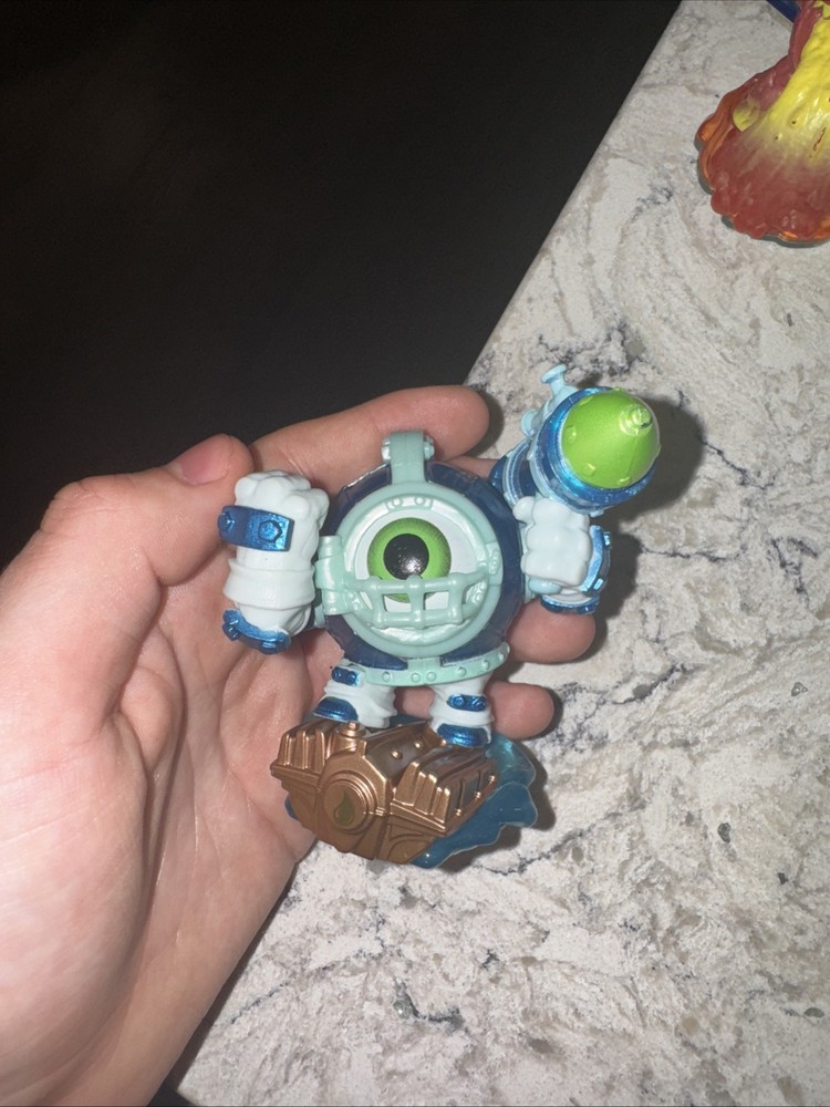 Skylanders Superchargers Dive-Clops Character Figure 2015 Video Game Toy