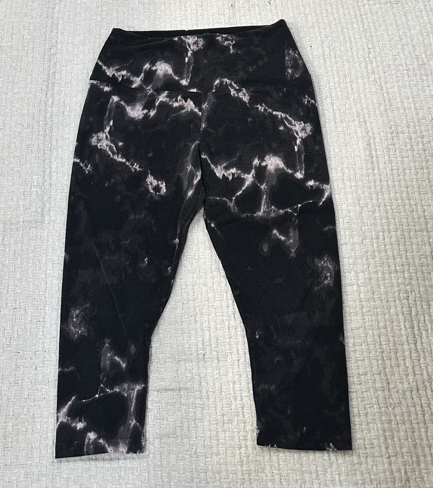 Lyssé High Waist Control Top Leggings - Black - Size Large