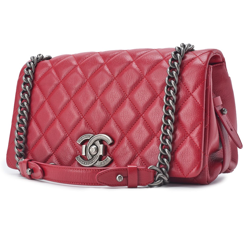 CHANEL Matelasse Flap Bag with Silver Chain Shoulder Strap