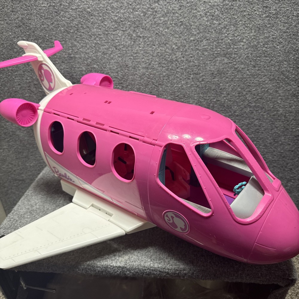 Mattel Barbie Dreamplane Airplane Jumbo Jet Vacation Playset GDG76