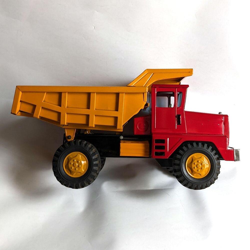 Yonezawa Tin Toy Corporation Tin Dump Truck Japan limited rare Vintage antique