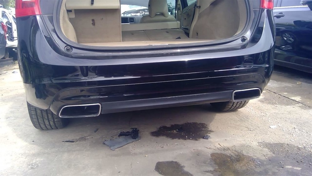 Rear Bumper for 2015-2018 Volvo V60 T5 Non-Park Assist 331641