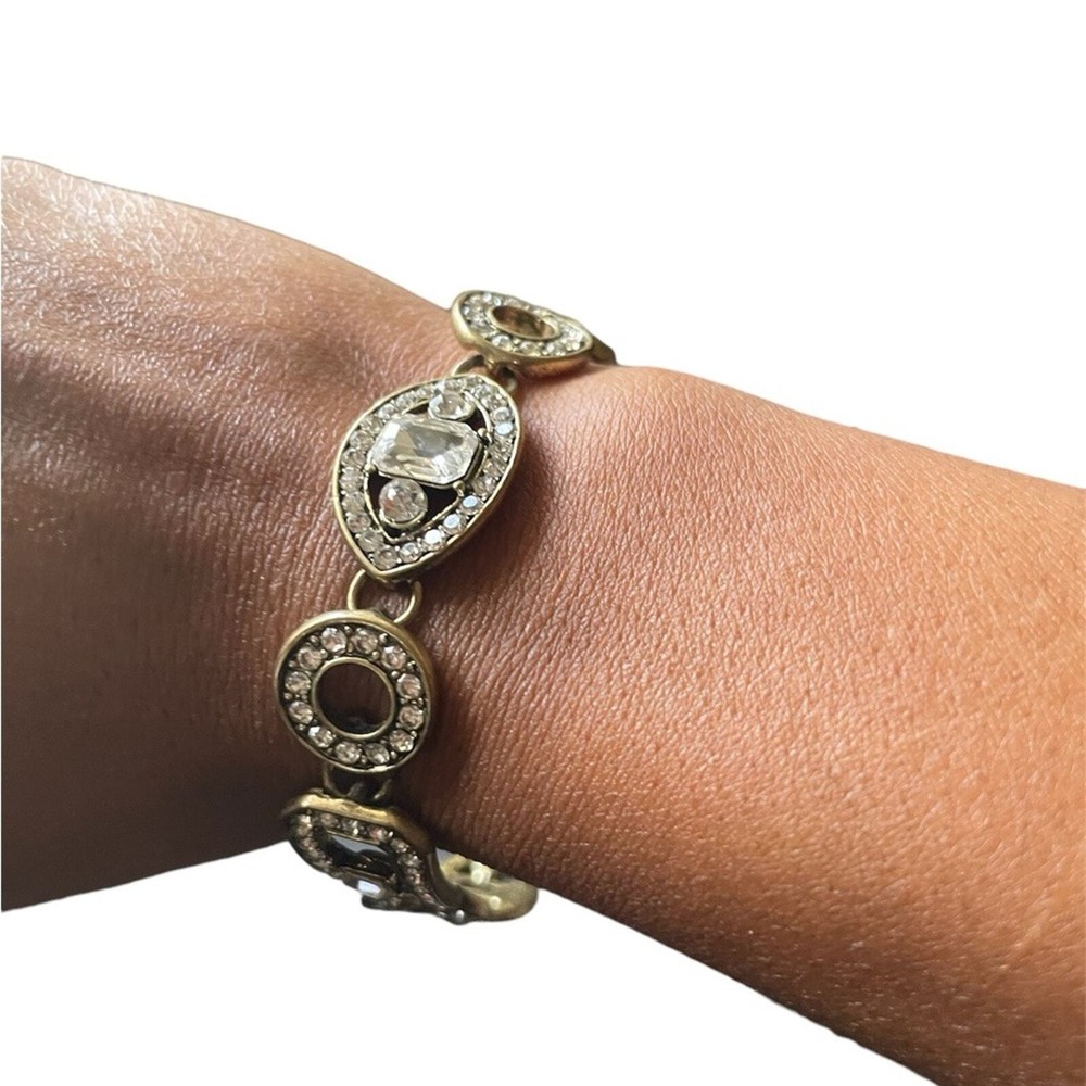 Plunder Victorian Eye Vintage Bracelet Gold Tone with White Crystal stones