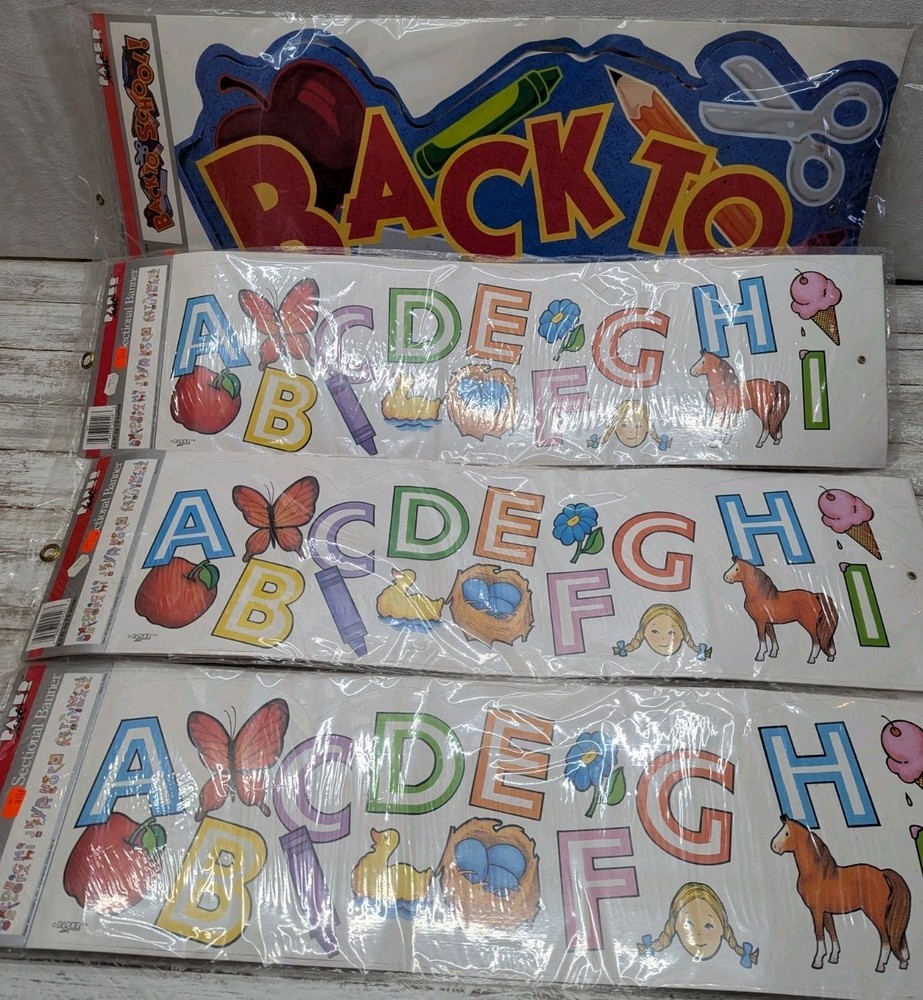 Back to School Decorative Banner Set, Apple and Pencil Banner with School Supply-image