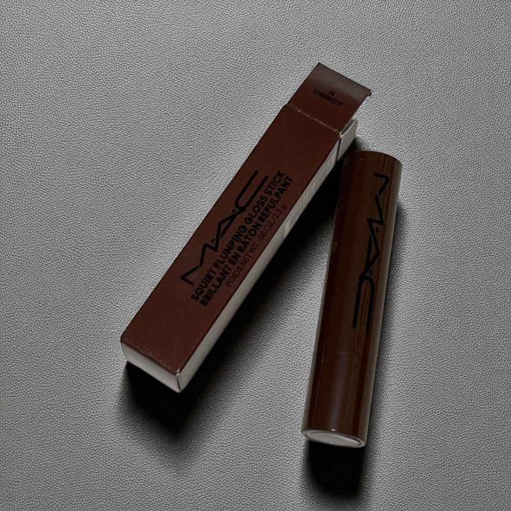 Mac Squwart Plumping Gloss Stick Lip Plumper with Hydrating Moisture