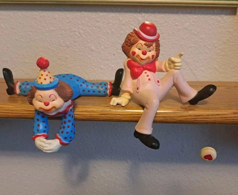 Enesco Valentine Clown Shelf Sitter Figurine  