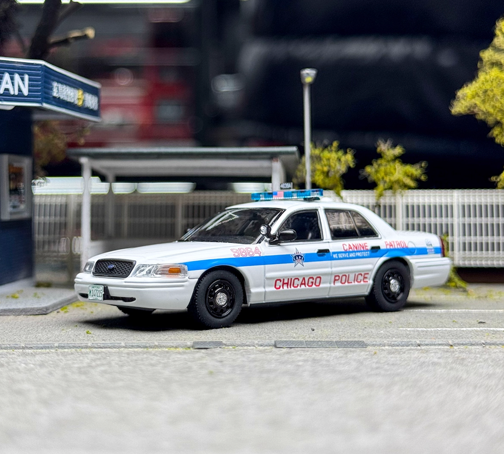 EY Rollin 1:64 Chicago Police Canine CV CROWN VICTORIA Model Diecast Display Car