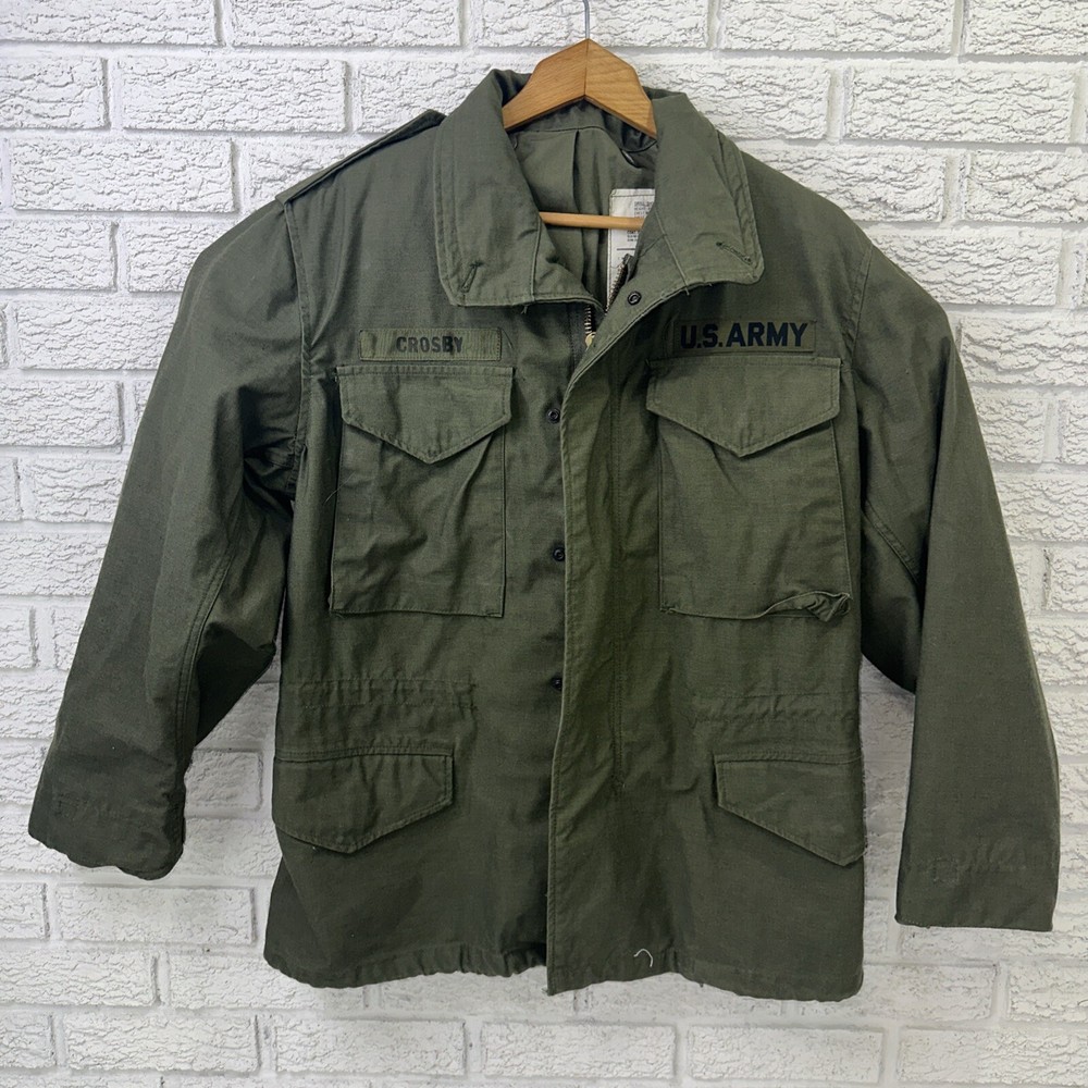 Vintage 1970s Military Cold Weather M65 Field Jacket OG 107 Small Short W/ Hood