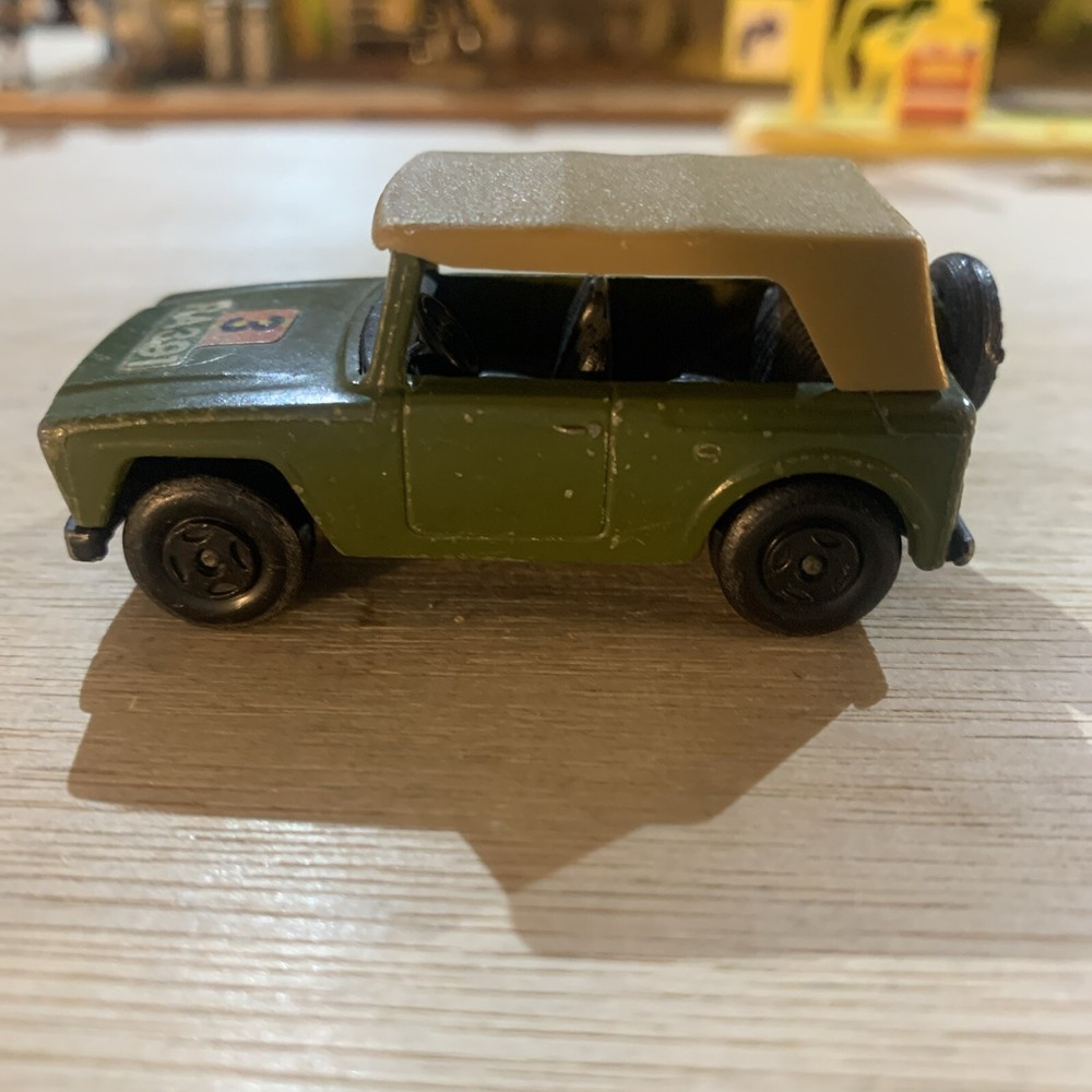 Matchbox Lesney 1969 No 18 Military Field Car - Good Used Condition Rare