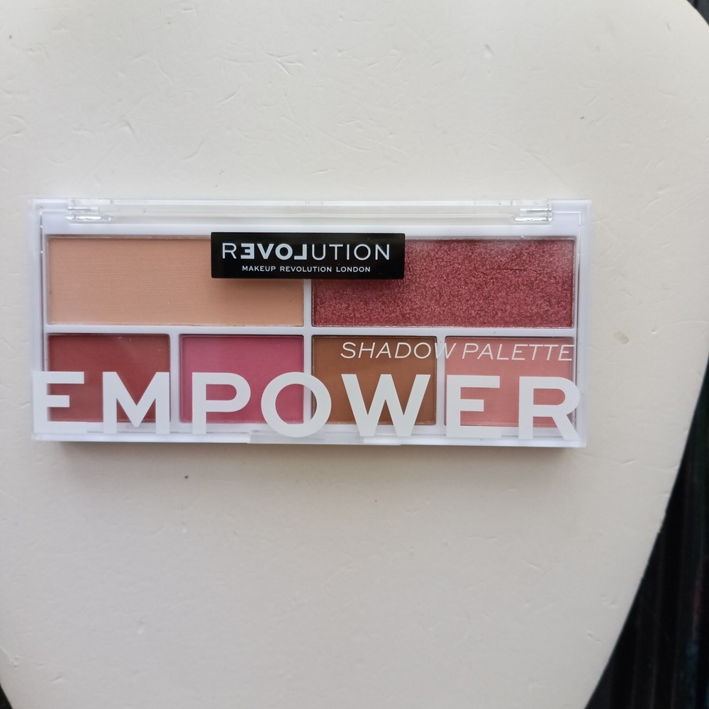 Revolution Makeup Revolution London  Eyeshadow Palette   