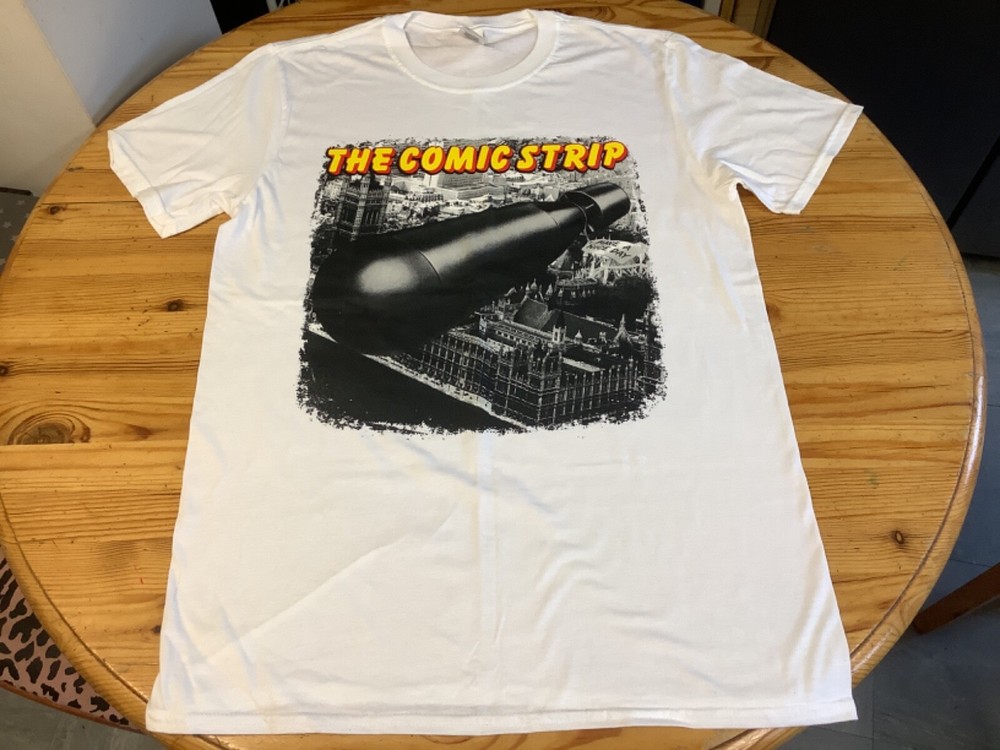 COMIC STRIP T-Shirt Sizes M,L,XL New 80's Comedy Rik Mayall Ade French Saunders