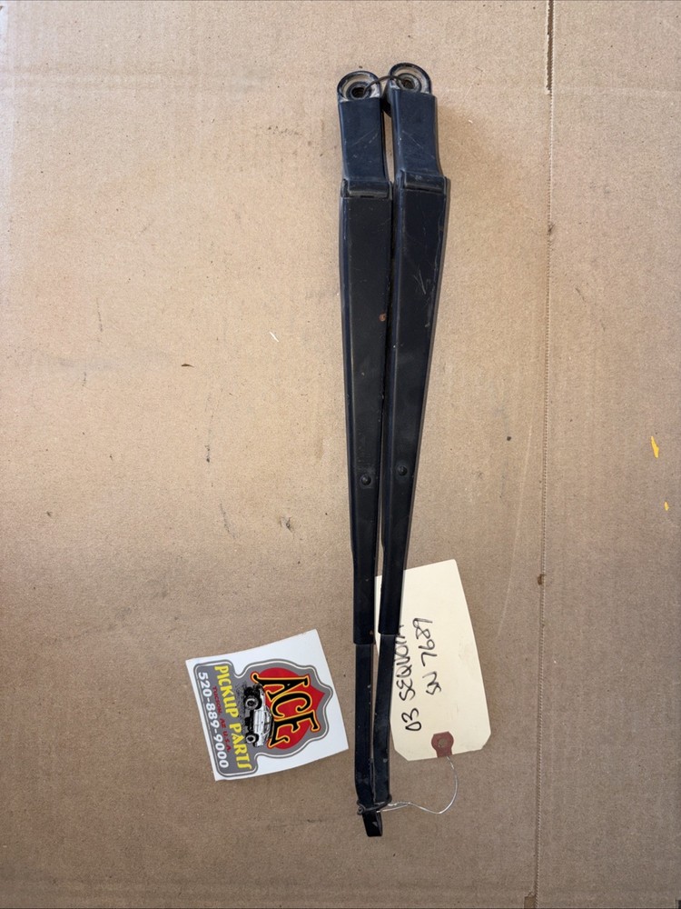 2001-2006 Toyota Tundra Sequoia Wiper Arm Windshield Arms Pair 2004 2005