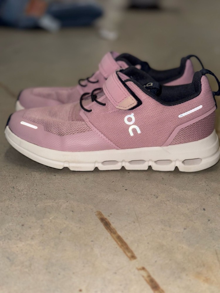 On Running Kids' Cloud Play Sneakers in Zephyr White - Size US K1.5