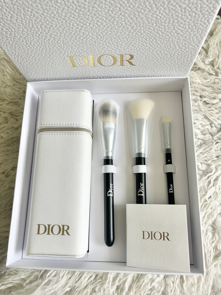 Dior Backstage 3pc Makeup Brush Set with White Case Limited Edition