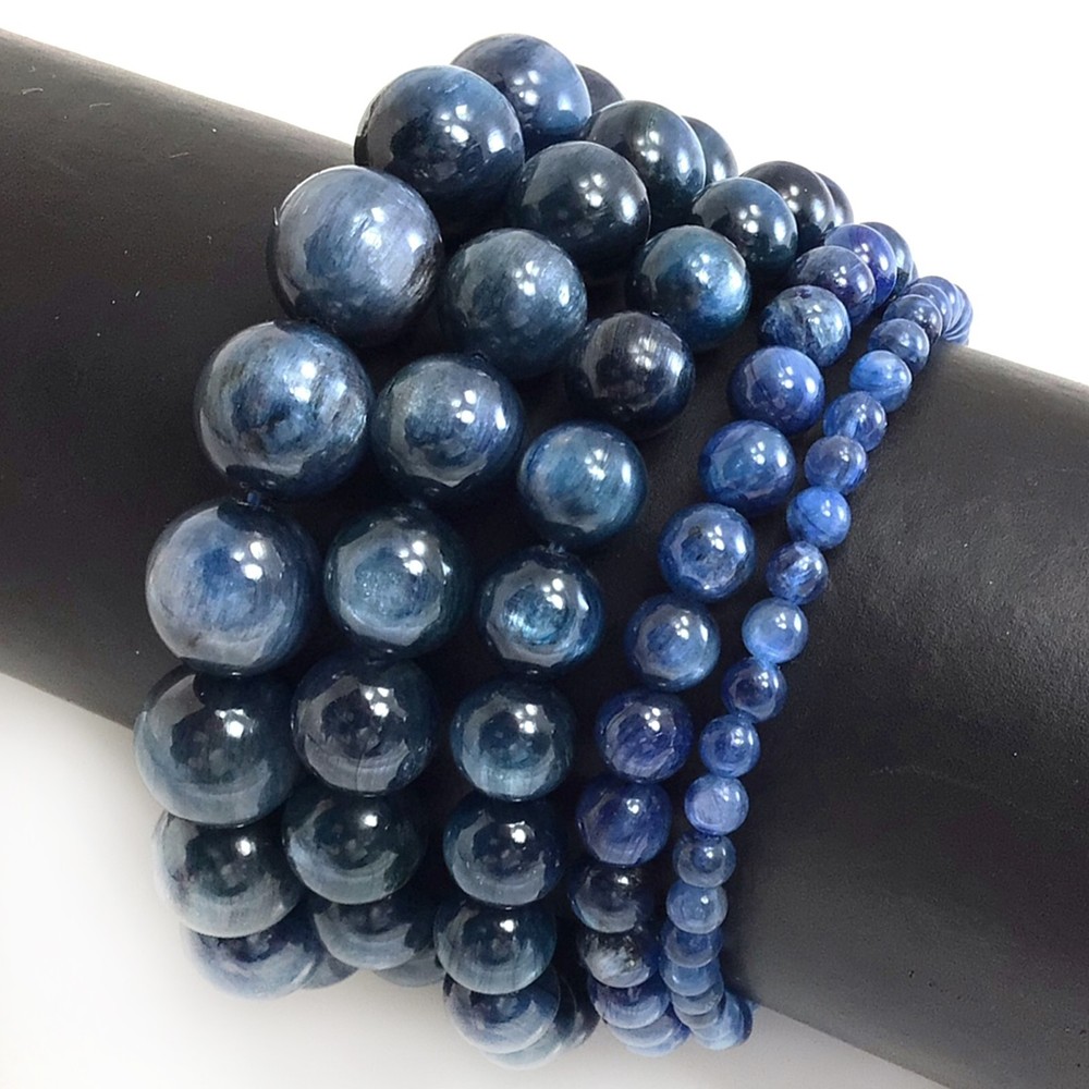 Grade AAA Natural Gemstone Blue Kyanite Bracelet Stretch Balance 7.5